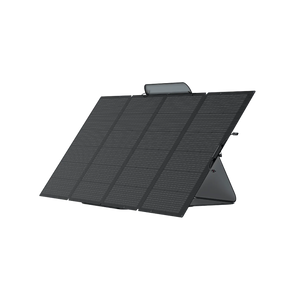 Panel Solar Portátil EcoFlow de 400 W desplegado en un entorno natural, capturando la luz solar para una carga eficiente de dispositivos y estaciones de energía