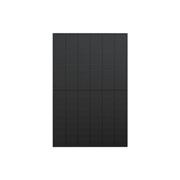 Panel Solar Rígido EcoFlow de 400W instalado en un techo, capturando la luz solar para proporcionar energía sostenible a un hogar